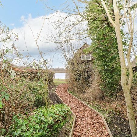 Cygnus Boathouse Villa South Walsham Exterior photo