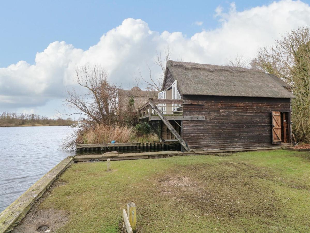 Cygnus Boathouse Villa South Walsham Exterior photo