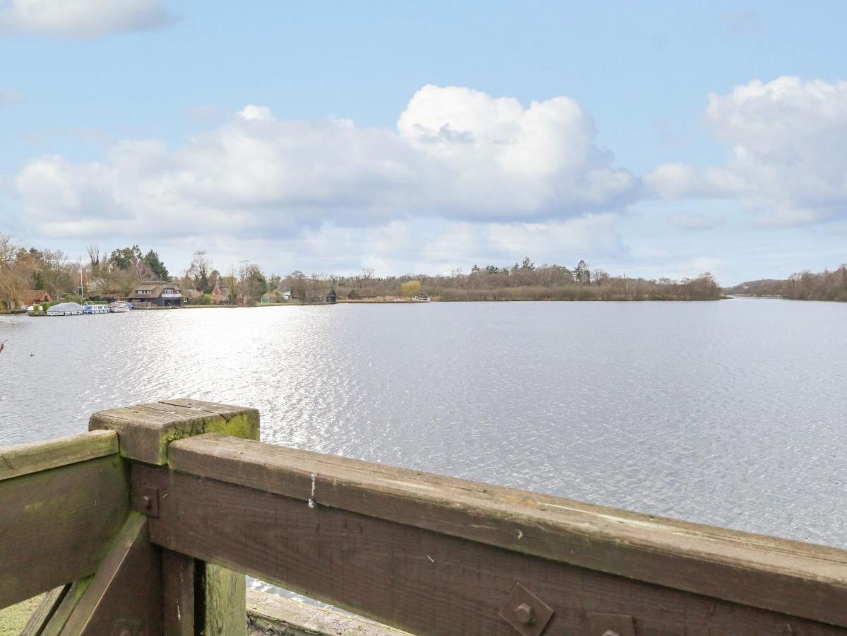 Cygnus Boathouse Villa South Walsham Exterior photo